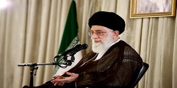 بهترین کتاب متقاعد سازی جهان روانشناسی نفوذ
