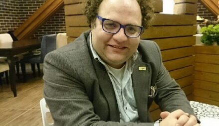 زبان بدن ورفتارهای مسترتستر آقای حمیدسپید نام