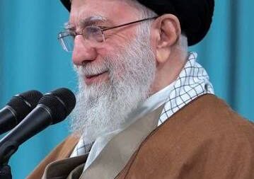 رساله در تجلی صدق زبان بدن در سیره قائد شهیدان حضرت امام خامنه ای ره