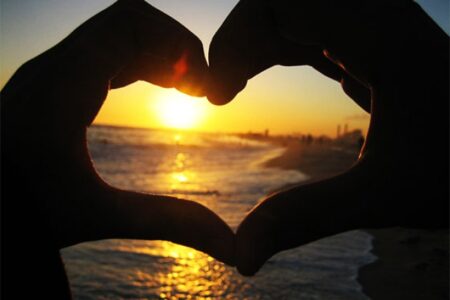 رمزگشائی زبان بدن مردان عاشق