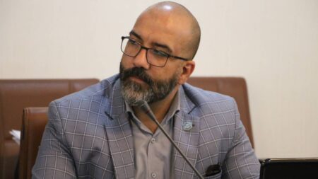 نقد و بررسی تفکرات علی اکبر خانجانی