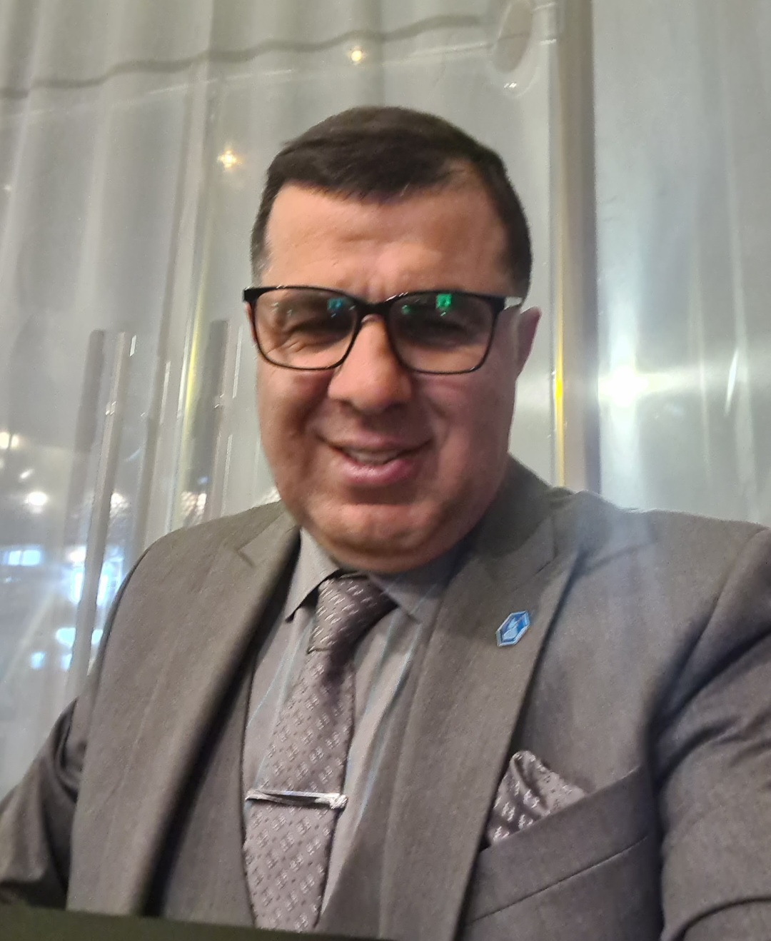 نقد علمی و تحلیلی بر آثار الن گلدمهر از منظر دکتر مازیارمیر پژوهشگر و منتقد