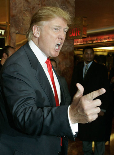 زبان بدن دونالد ترامپ نوشته دکتر مازیارمیر بهترین متخصص زبان بدن در ایران