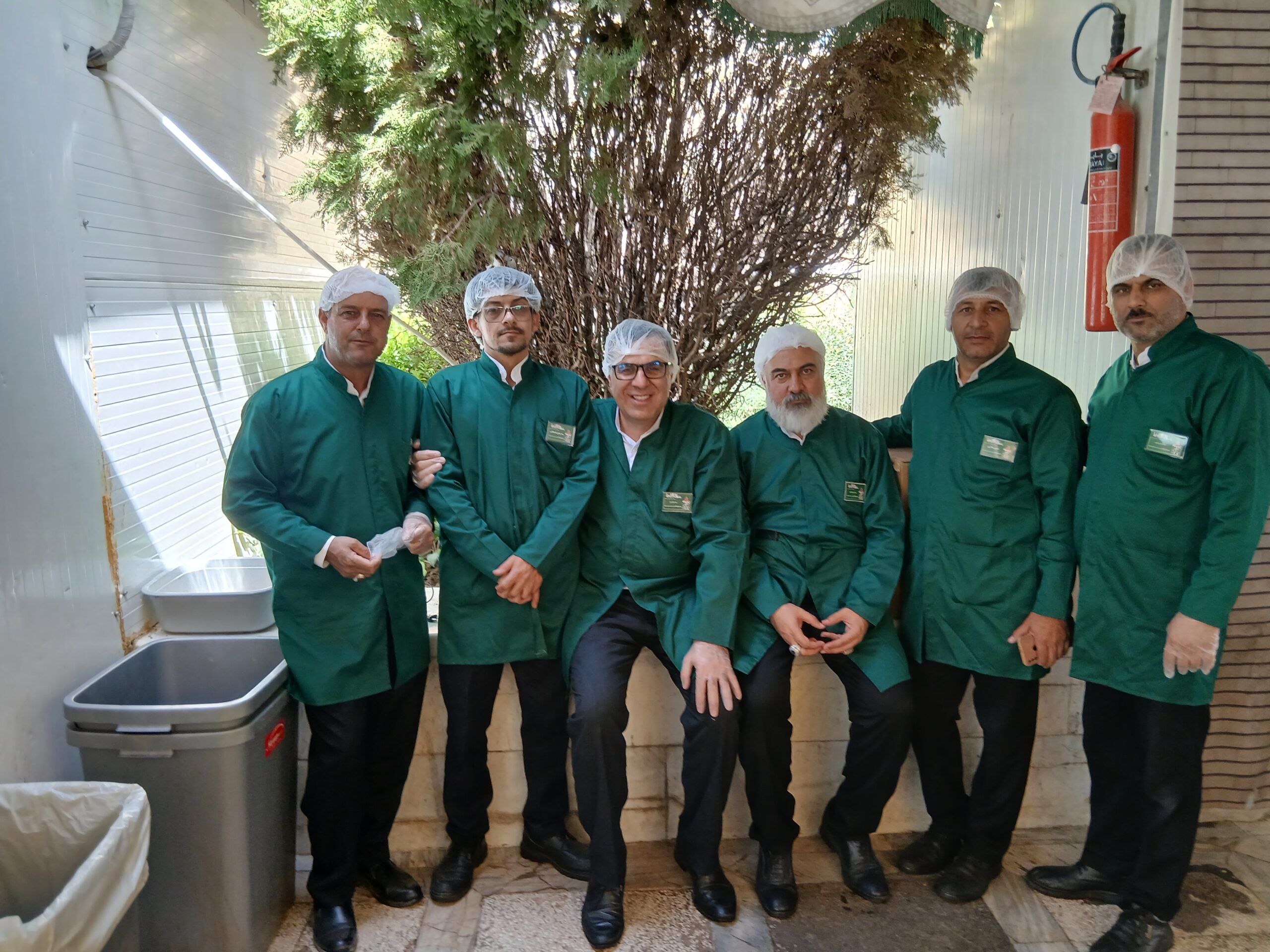 دکترمازیارمیر مشاورعالی کسب و کاردرجمع خادمان امام رضا علیه السلام