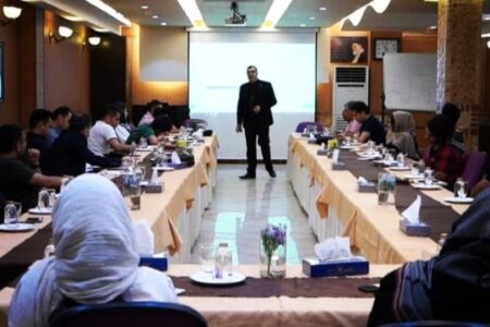 دکتر مازیار میر مشاورکسب وکار