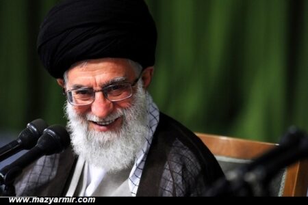 زبان بدن مقام معظم رهبری حضرت آیت الله خامنه ای