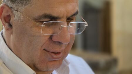 افسانهٔ ای بنام بعد پنجم