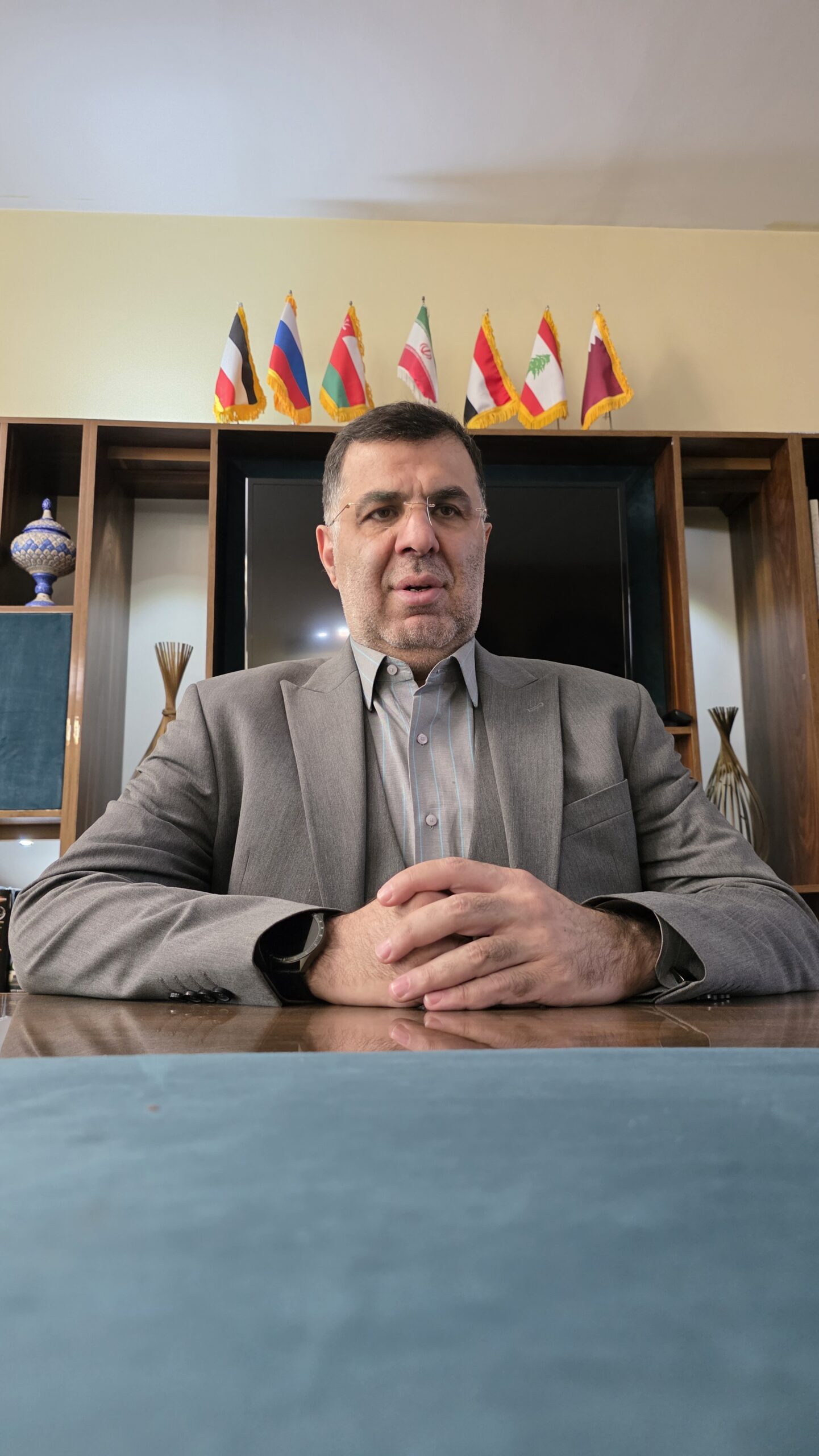 خلاصهٔ کتاب تاریخ مشروطهٔ ایران نوشته احمد کسروی