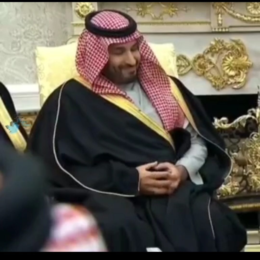 زبان بدن بن سلمان زمان سخنرانی دونالد ترامپ