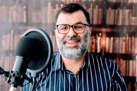 راز واکنش‌های متقابل یا کشف دینامیک‌های نامرئی در روابط عاطفی و احساسی نوشته دکترمیر