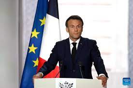 چگونه امانوئل مکرون با زبان بدن، فرانسه را دوباره تعریف کرد؟نویسنده دکترمازیارمیر بهترین مشاورانتخابات