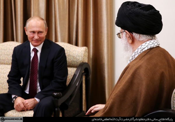 تحلیل علمی و انسانی یک دیدار تاریخی از منظر ارتباطات غیرکلامی پوتین با امام خامنه ای