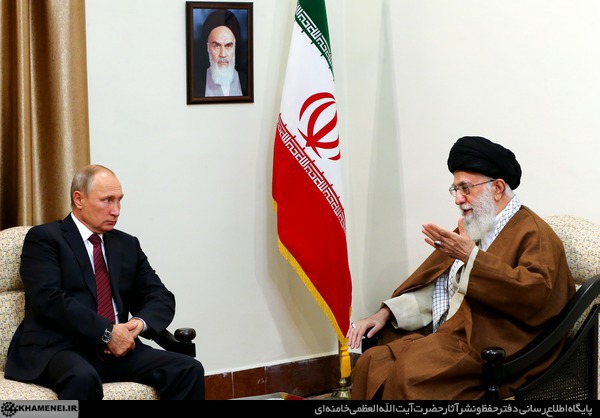 تحلیل علمی و انسانی یک دیدار تاریخی از منظر ارتباطات غیرکلامی پوتین با امام خامنه ای